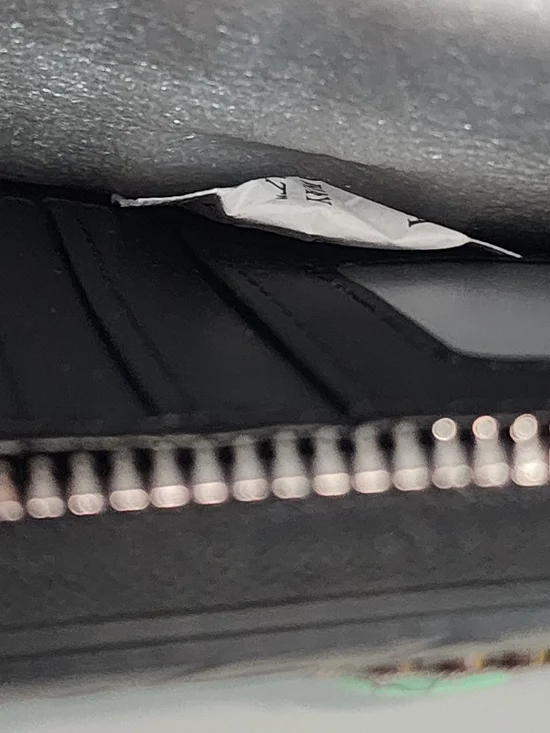 NWT Sam & Hadley Cowhide & Embossed Leather Crossbody w/ Turquoise Accents Black - Picture 9 of 12